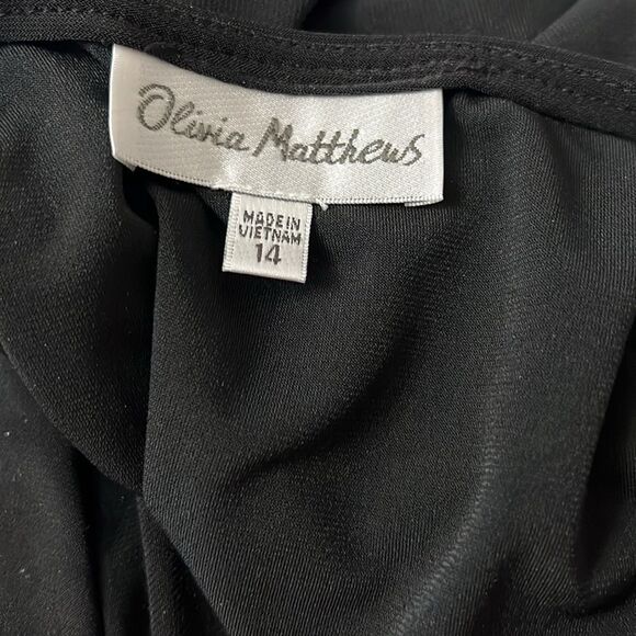 Olivia Matthews Woman’s Black Dress Sz 14 VNeck Cap Sleeve Maxi Rhinestone Brooc - Picture 7 of 10